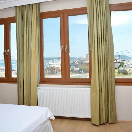 Oda ve Kahvaltı Ebruli Cunda Ayvalı